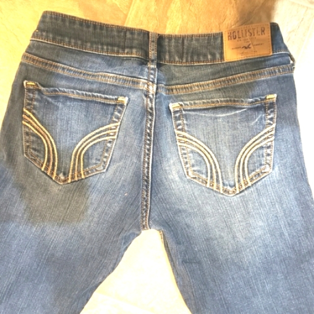hollister jean. 26x31